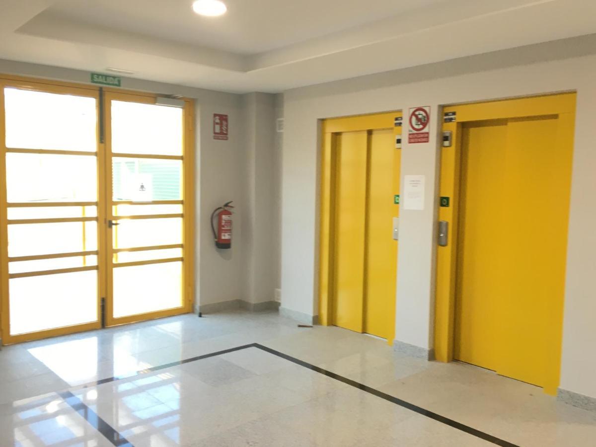 Apartamento Nuevo, Accesible Y Con Piscina !!! 萨拉曼卡 外观 照片